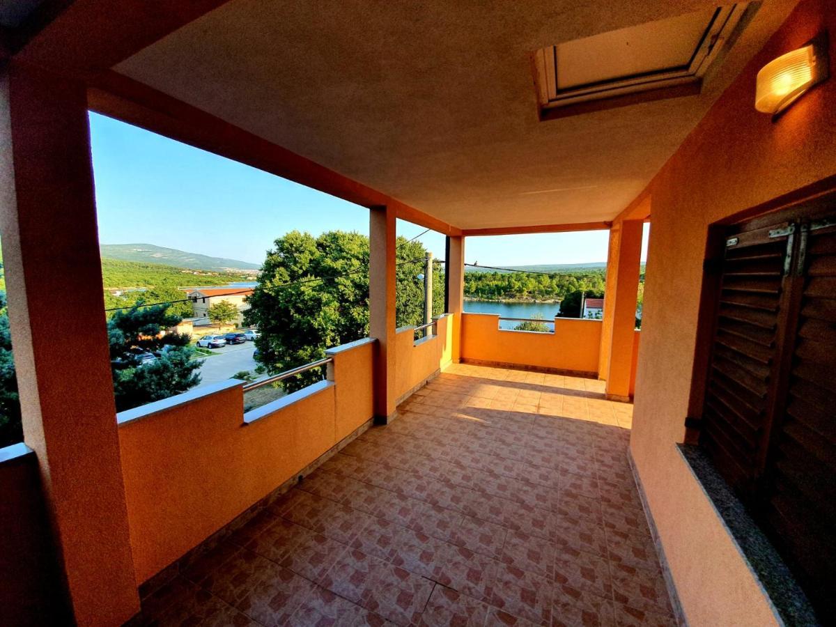 Apartmani Desnica Kruševo Exterior foto